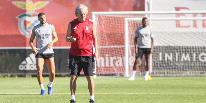 Benfica: 82 milhões de euros em reforços e uma super equipa para o regressado Jorge Jesus