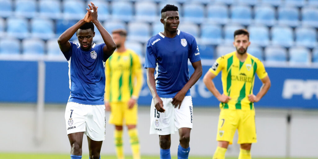 Segunda Liga: Feirense vence Leixões e sobe ao 2.º lugar