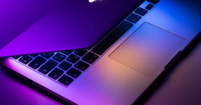 Vírus infecta 30.000 computadores da Apple em todo o mundo
