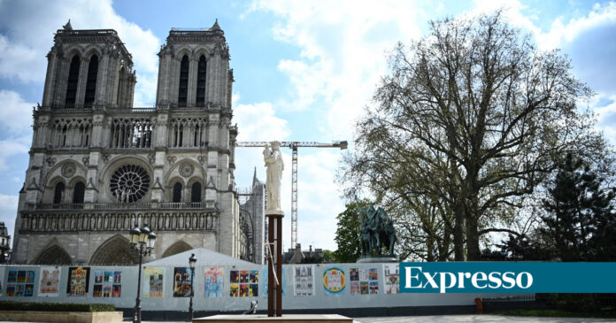 Ministra da Cultura de França promete reabertura de Notre-Dame em 2024