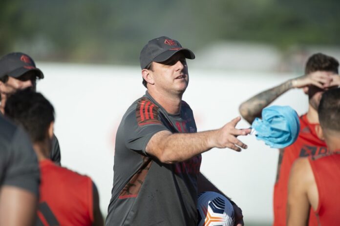 Com oito mudanças, Flamengo está definido para enfrentar o Volta Redonda; confira a escalação