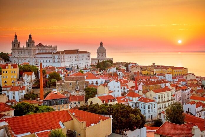 Covid-19. Recuperação vai ser lenta e só deve ocorrer a partir de 2022, diz o Turismo de Lisboa