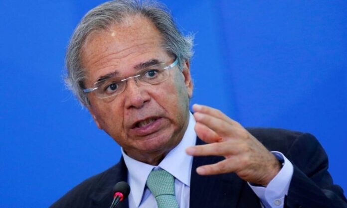 Ministro do Brasil diz que “Estado quebrou” e que saúde pública será prejudicada