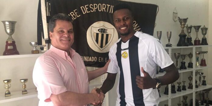 Central Pedrão não fica no Nacional com o clube a avançar para a FIFA