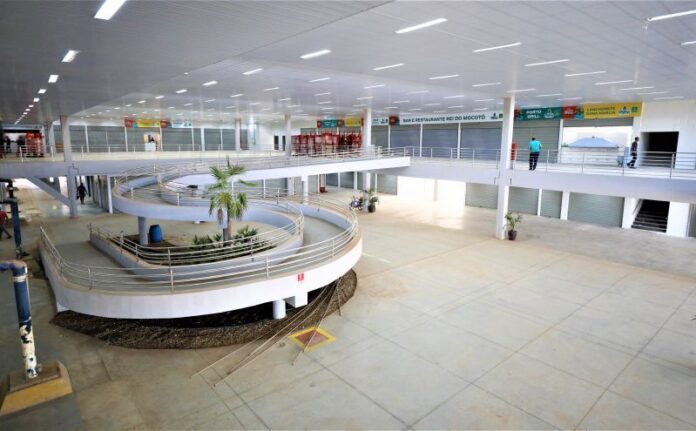 1d49aa4440e344033a00af951397c458