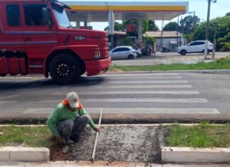 Prefeitura amplia construção de rampas e travessias acessíveis na Avenida Prefeito Murilo Domingos