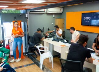 Servidores podem abrir contas bancárias no aplicativo ou em uma das agências