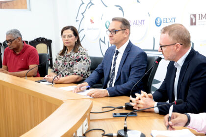 b8d2b26508482c7475a68f314b39271d69398502ef142