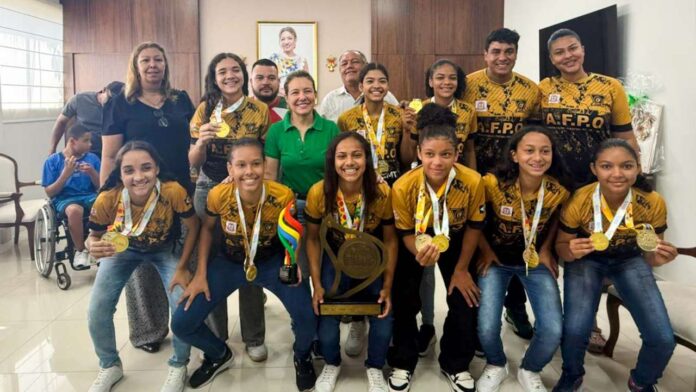 b96cb571a3a19fa5f5ba060f20e1cc25