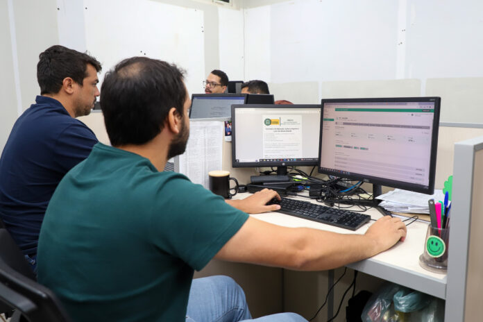 ba1980c64275514d764ea3a704b50225